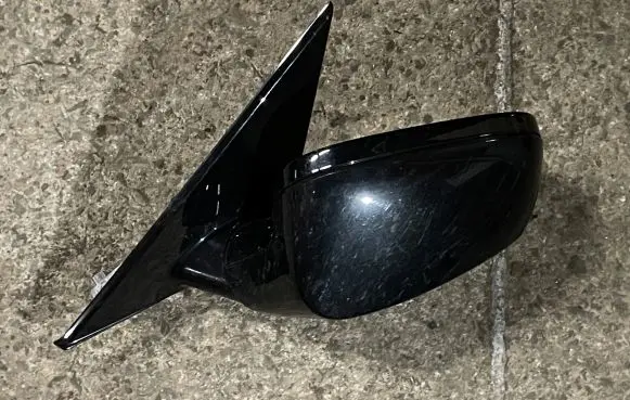 BMW 1 E81 E87 Manual wing mirror 7208343 E021017