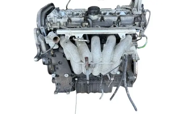 Volvo V70 Engine