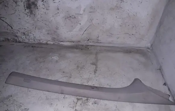 Peugeot 308 (A) pillar trim