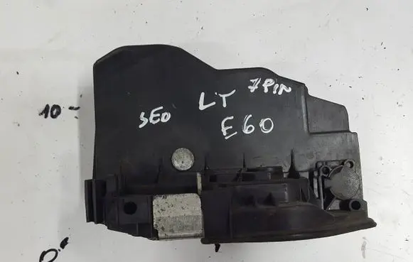 Loading door lock