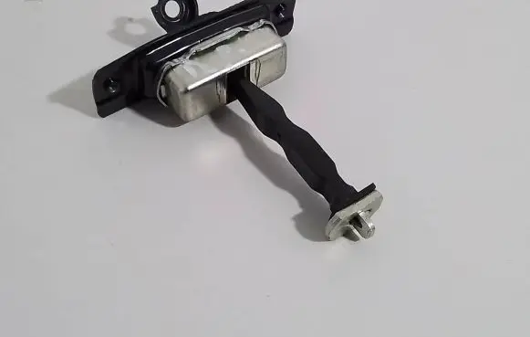 Infiniti Q70 Y51 Front door check strap stopper