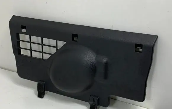 Dashboard lower bottom trim panel