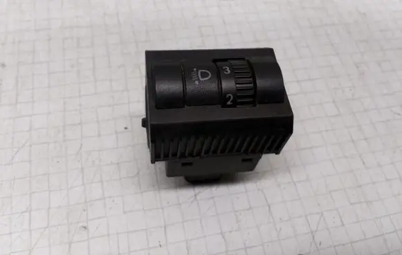 Volkswagen Transporter - Caravelle T5 Headlight level height control switch 7H0941333