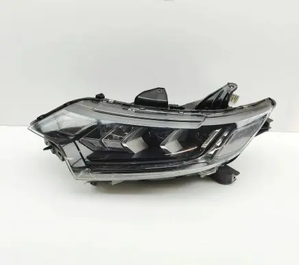 Mitsubishi Outlander Headlight/headlamp 8301D329
