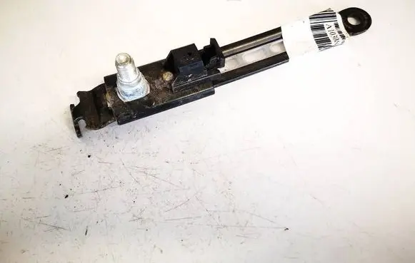 Toyota Corolla Verso AR10 Seat belt adjustment rail 