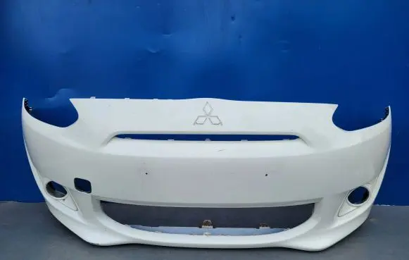 Mitsubishi Space Star Front bumper 6400D336ZZ