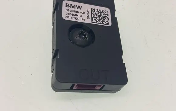 BMW X5 G05 Aerial antenna amplifier 6839355 21889810 50110303