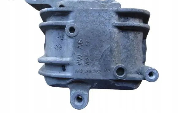 Audi A3 S3 8L Engine mount bracket 1K0199262BA