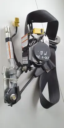 Honda CR-V Front seatbelt