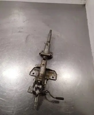 Steering wheel axle set