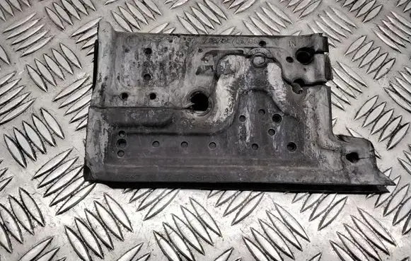 BMW 5 F10 F11 Other engine bay part 9127397 9119426