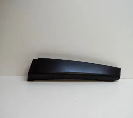 Seat Altea XL Front door glass trim molding 5P0853290B