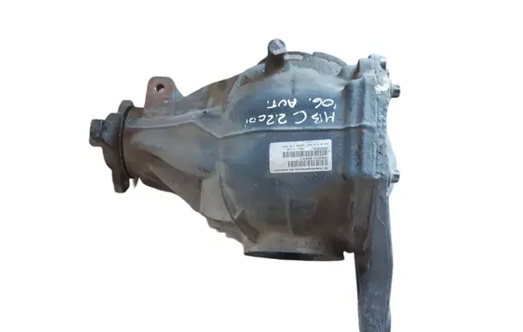 Mercedes-Benz C AMG W203 Rear differential 2033505164 2033500104 0090046