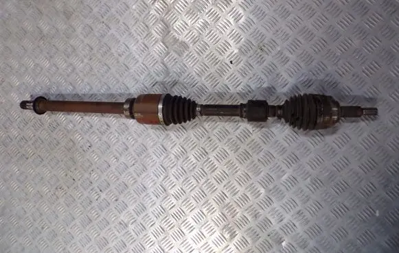 Renault Captur II Front driveshaft