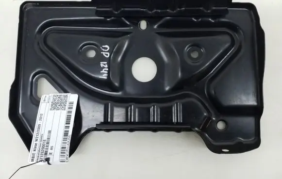 Mercedes-Benz E W212 Battery bracket A2126200018