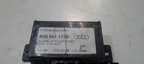 Audi A8 S8 D2 4D Engine control unit/module 4d0951173d