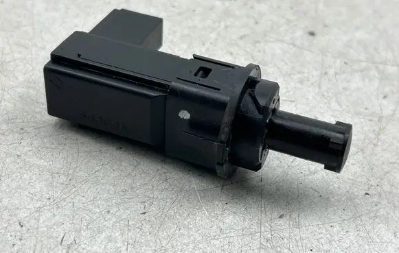 Dodge Durango III Brake pedal sensor switch 68078700AE 64304A 124170393R