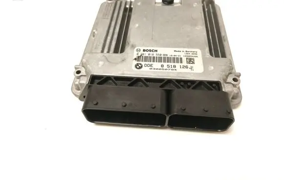 BMW 5 F10 F11 Engine control unit/module 8518126