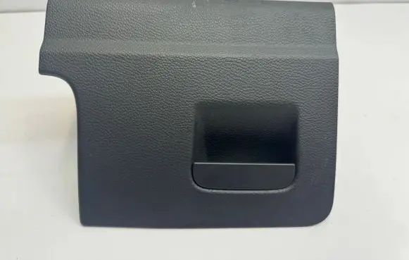 Volkswagen Jetta V Glove box 1K1857923