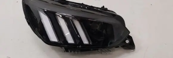 Peugeot 208 Headlight/headlamp 9841641980