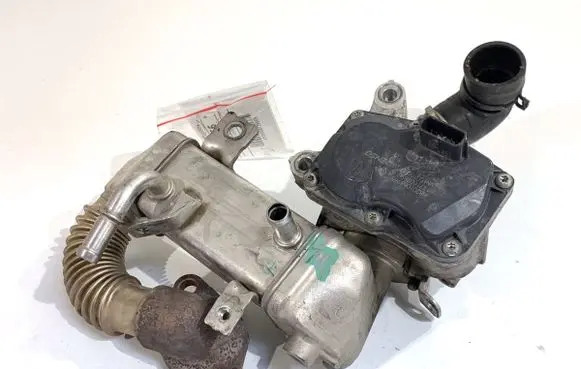 Nissan Qashqai EGR valve 147100789R