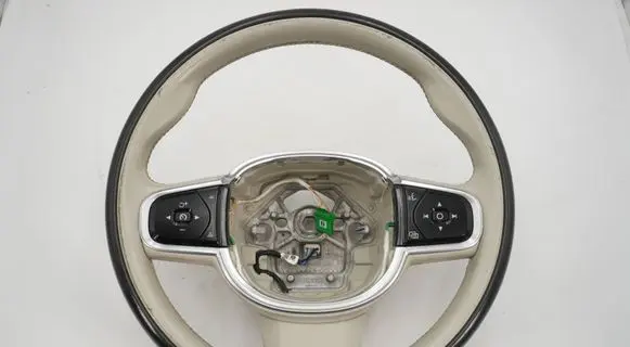 Volvo S90, V90 Steering wheel 31407818