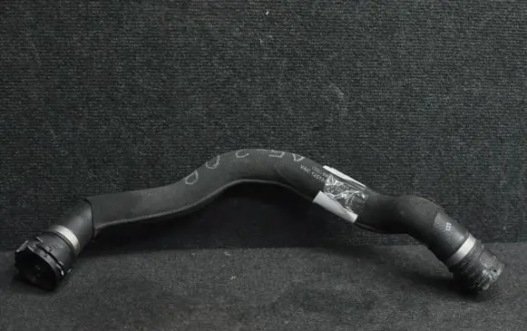 Audi A5 8T 8F Engine coolant pipe/hose 8K0121101M