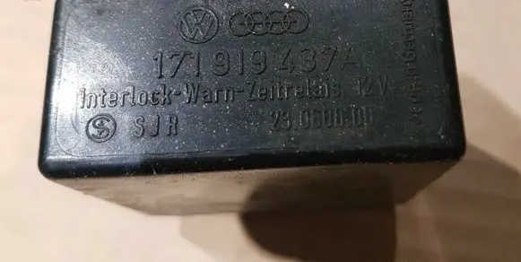 Volkswagen Golf II Other relay 171919437A