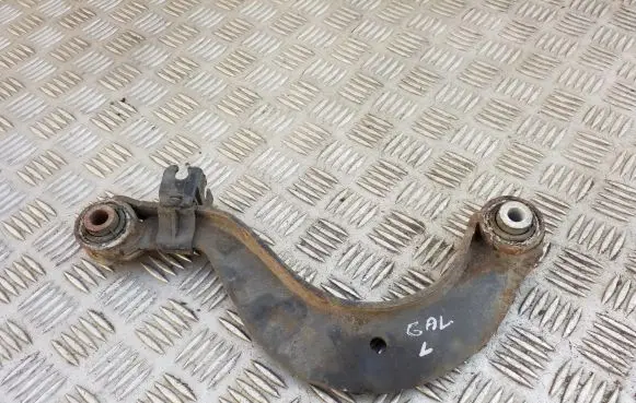 Volkswagen PASSAT B6 Rear control arm