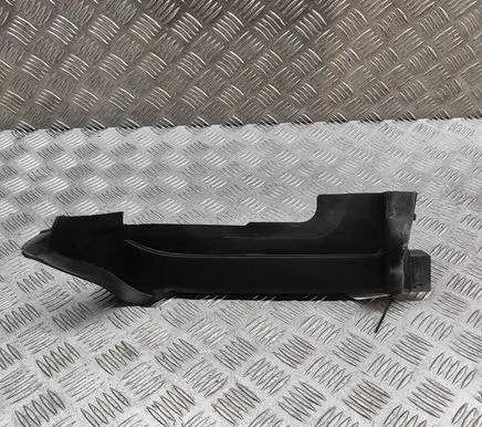 Audi Q7 4M Fender end trim 4M0821170C