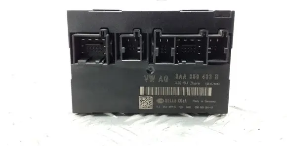 Volkswagen PASSAT B7 Comfort/convenience module 3AA959433B