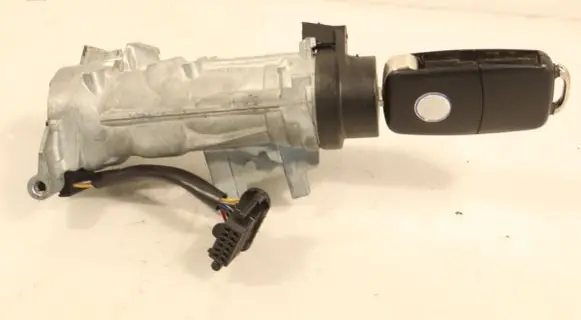 Volkswagen Golf V Ignition lock 1K0905851B