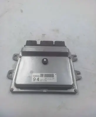 Nissan Leaf I (ZE0) Engine control unit/module MEV01131 A11805