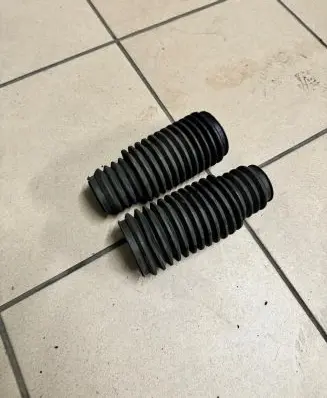 BMW 5 E39 Steering tie rod boot 