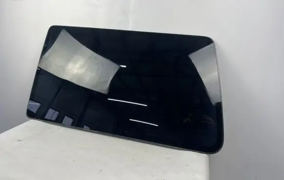 Volkswagen Multivan T4 Rear side window