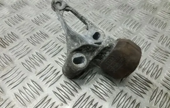 Audi A4 S4 B8 8K Engine mount bracket 8K0199343C 8K0199339D