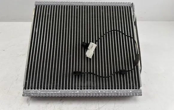 Hyundai Tucson IV NX4 Air conditioning (A/C) radiator (interior) 