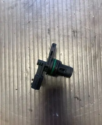 Nissan Qashqai Camshaft position sensor 237312832R