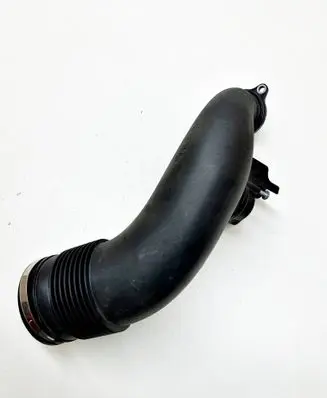 BMW M3 Air intake hose/pipe 7846270