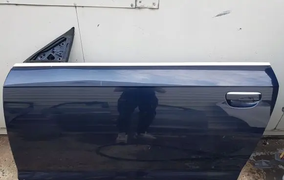 Door (2 Door Coupe)