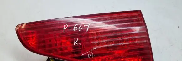 Peugeot 607 Tailgate rear/tail lights