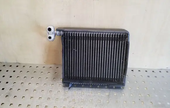 Nissan Qashqai Air conditioning (A/C) radiator (interior) 