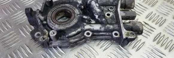 Subaru Forester SF Oil pump 