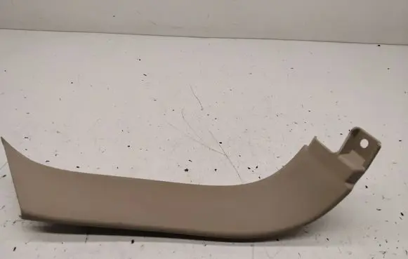 Toyota Avensis T250 Tailgate/trunk side cover trim 6793805020