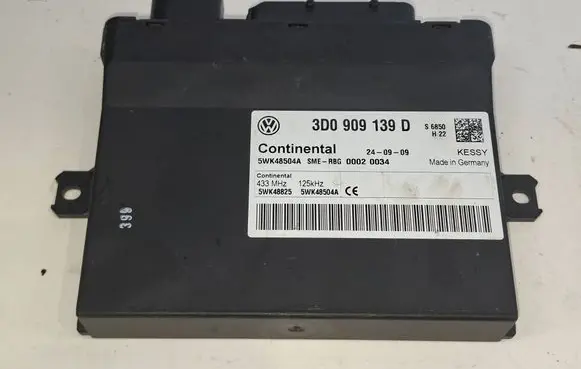 Volkswagen Touareg I Keyless (KESSY) go control unit/module 3D0909139D 5WK48504A 5WK48825