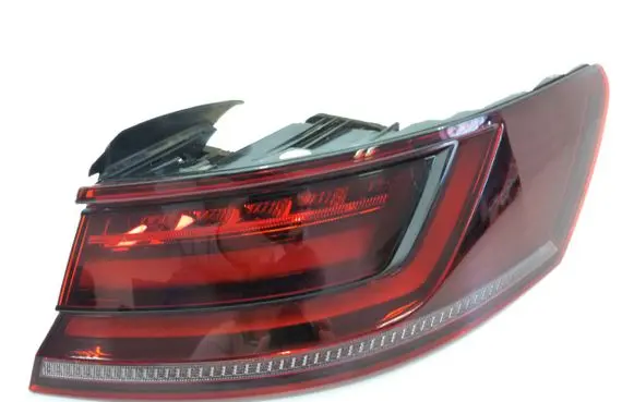 Volkswagen Arteon Rear/tail lights set 