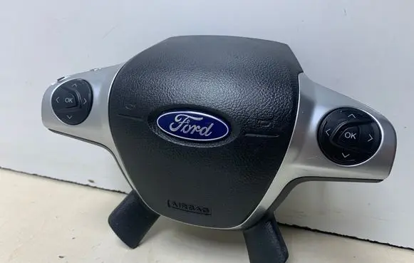 Steering wheel airbag