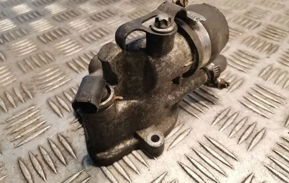 Mercedes-Benz Vito Viano W639 Thermostat 6112031975