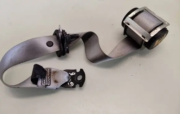 Opel Corsa D Rear seatbelt 609160500A