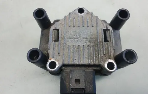 Volkswagen New Beetle High voltage ignition coil 0040402003